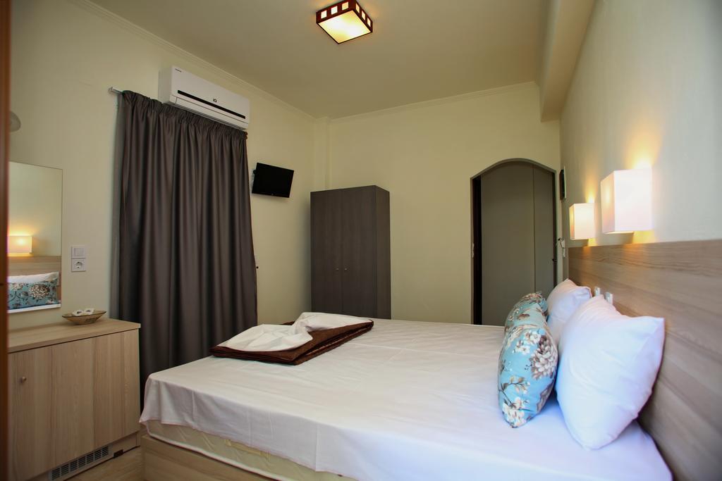 סקופלוס טאון Aktaion Guest Rooms חדר תמונה